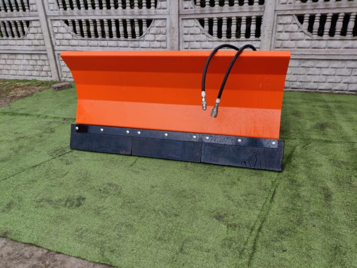 Schneepflug 1,5 m mit hydraulik