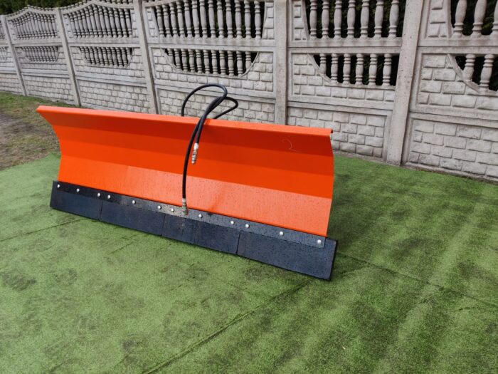Schneepflug 2,0 m mit hydraulik