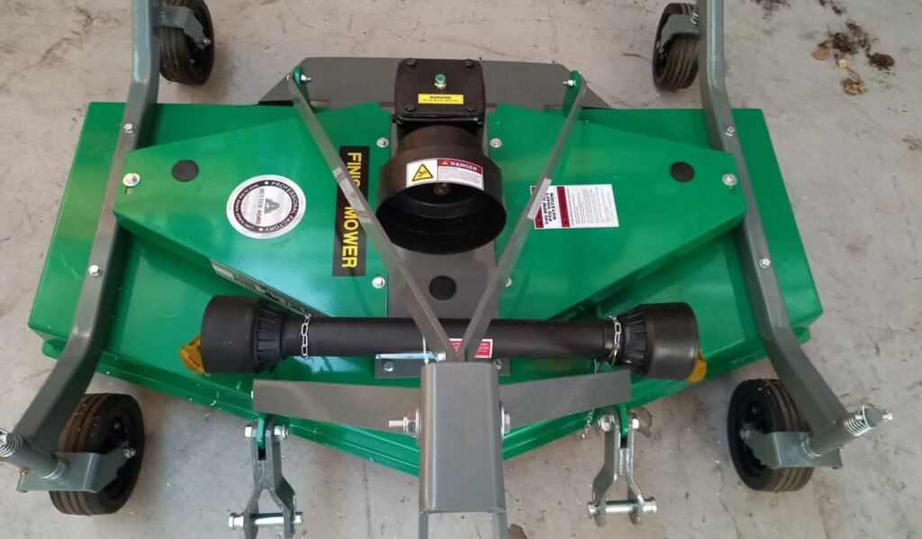 Sichelmähwerk 120 cm mit PTO