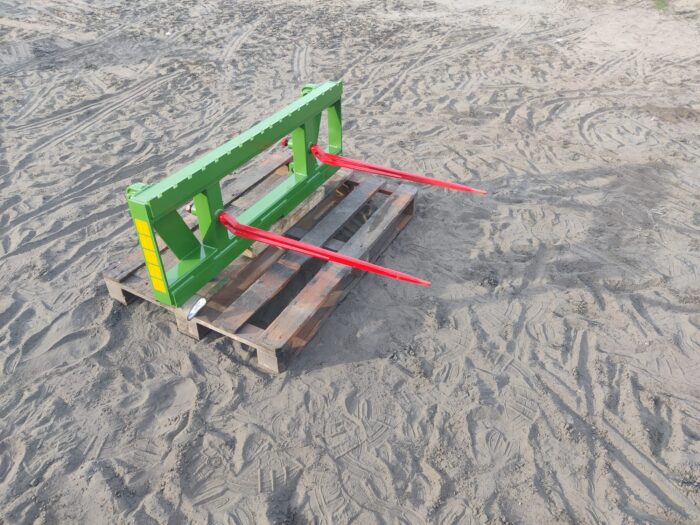 Gabelträger mit 2 Ballenzinken - Grün – Bild 2